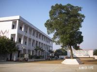 重庆市丰都县虎威镇中心校