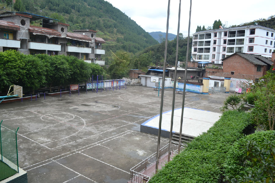 重庆市云阳县南溪镇长洪小学