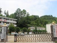 重庆市黔江区鹅池镇中心小学校