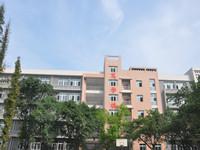 重庆市荣昌永荣中学校